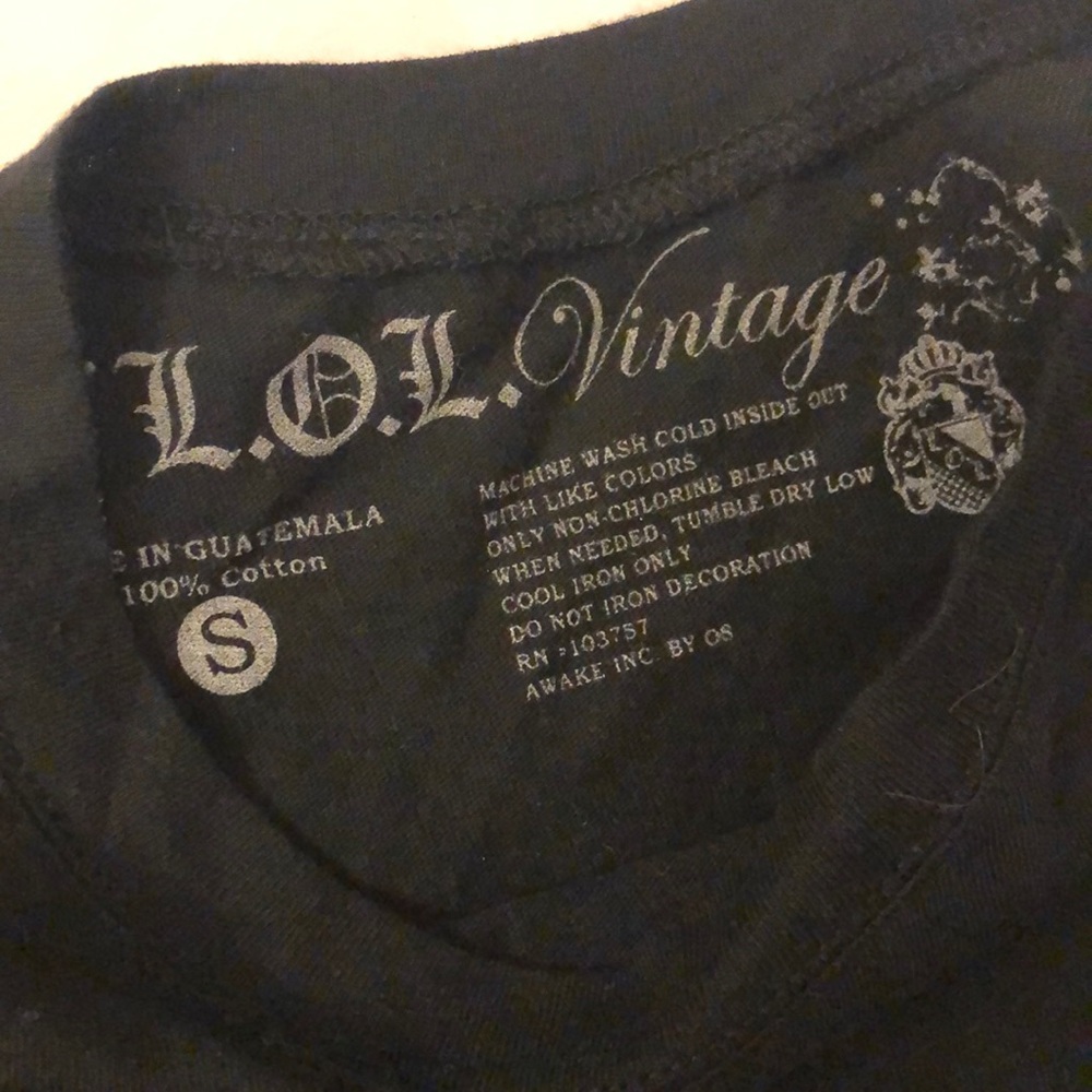 Sequined tee🖤 - Picture 2 of 3
